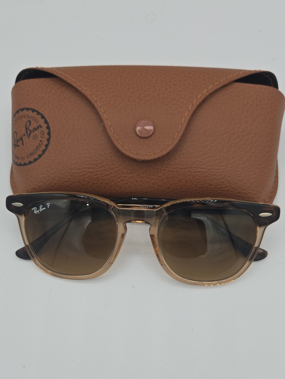 Ray-Ban Translucent Brown Gradient Hawkeye Sunglasses with Brown Case